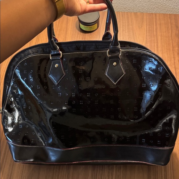 Arcadia Black Patent Leather Handbag - Picture 2 of 4